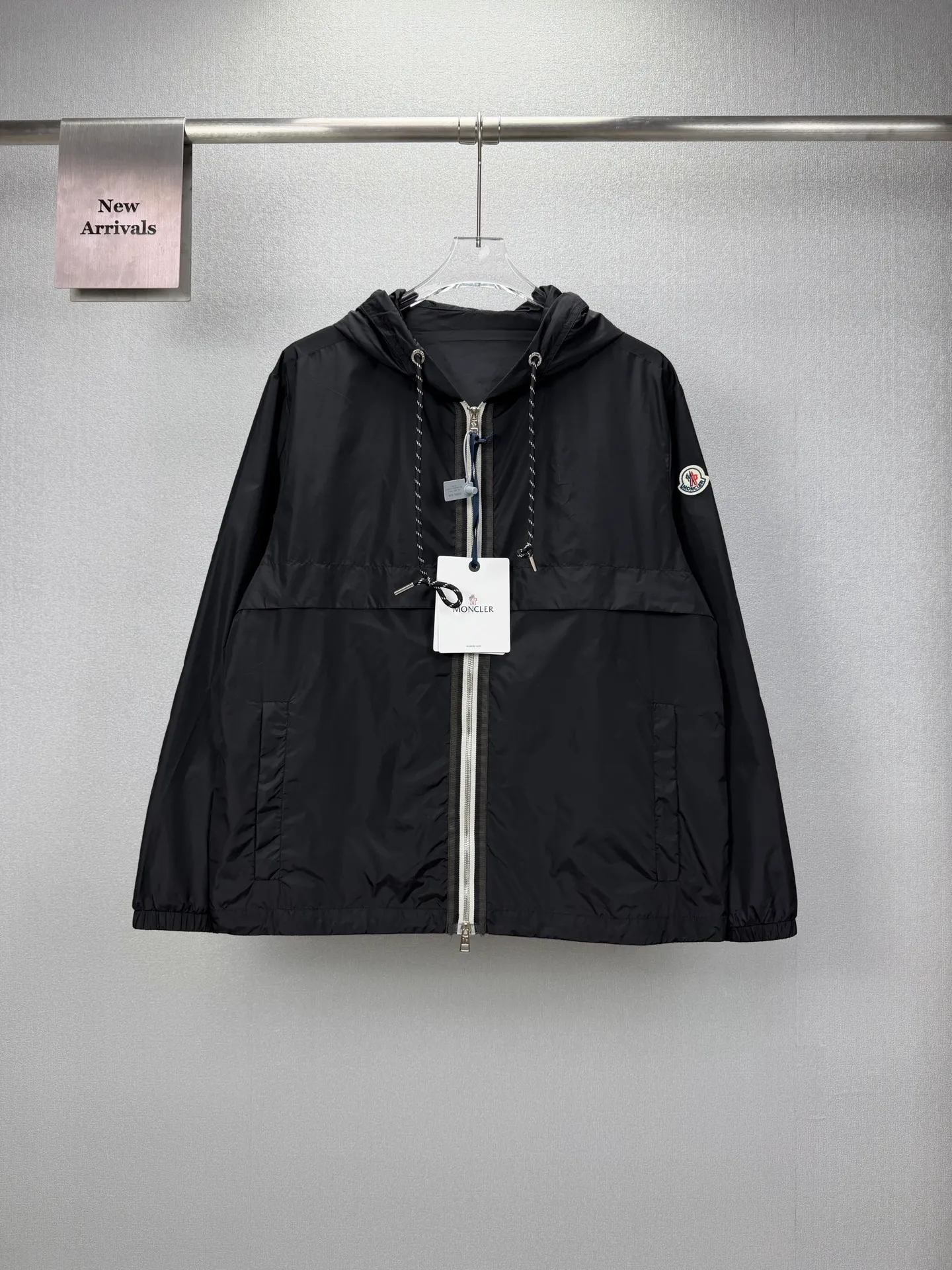 P270 2026New Arrival 🔥 🔥 🔥 ➕ Same Style Quality😘😘 ，Wear-Resistant、 、Breathable、 ， Versatile 👍 ：Black Size：1 -4
